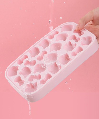 Hello Kitty Ice Making and Storage Box Set