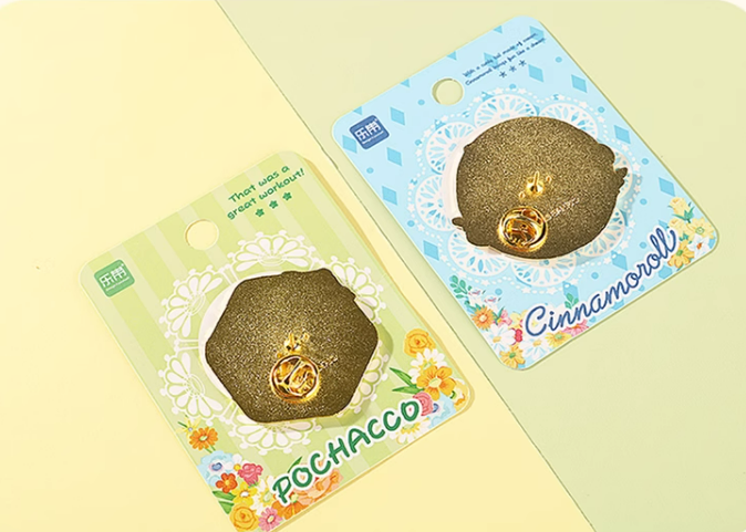 Sanrio flowers Badge