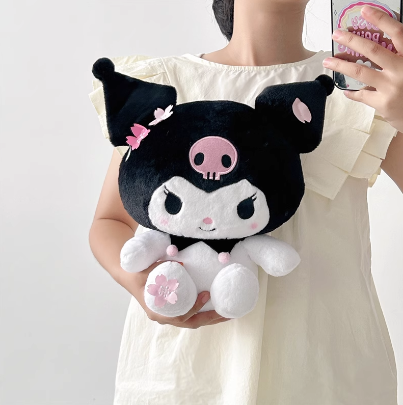 Muñeco de peluche Sanrio con flores de cerezo