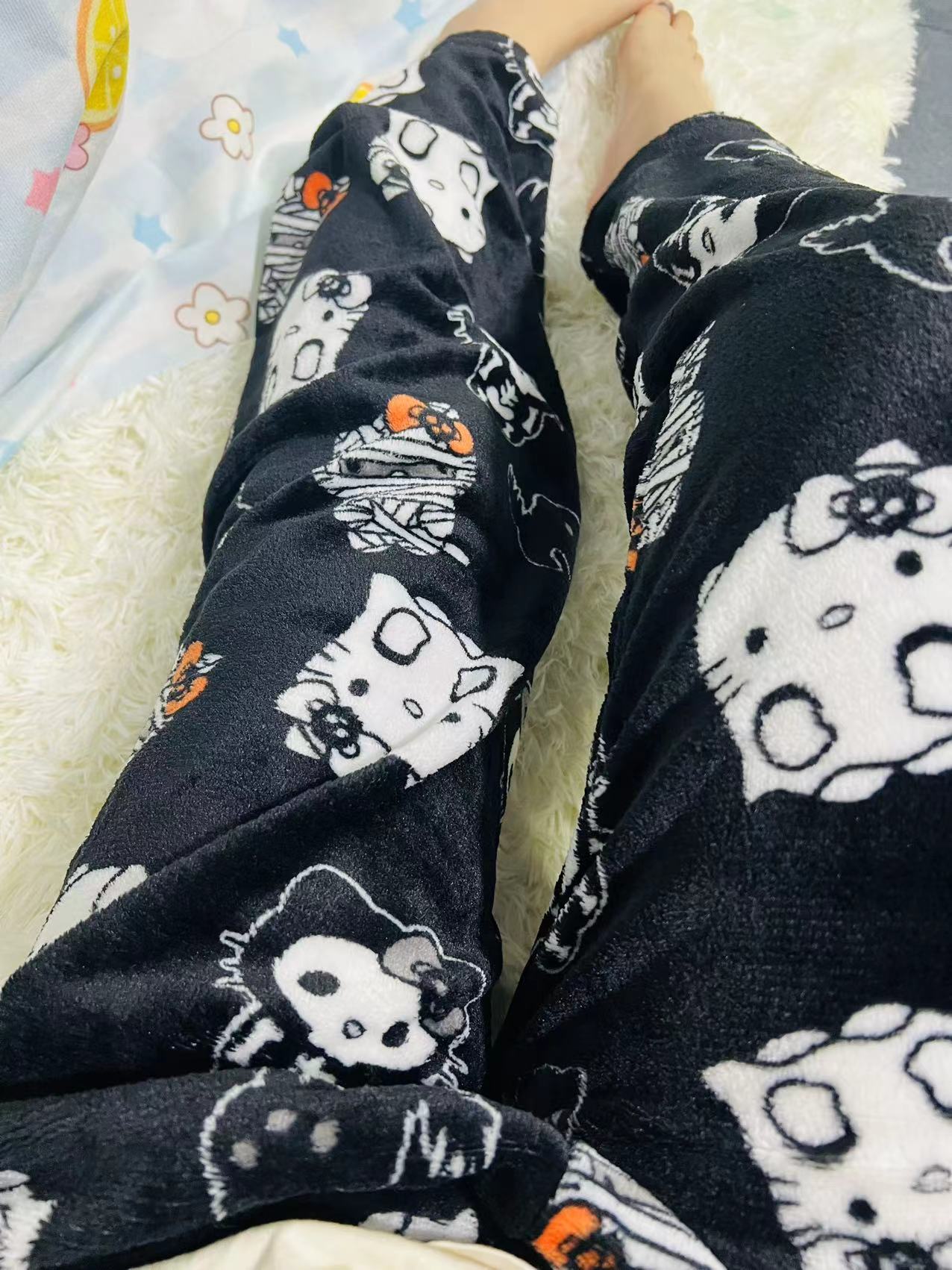 Hellokitty Halloween Fuzzy Pants