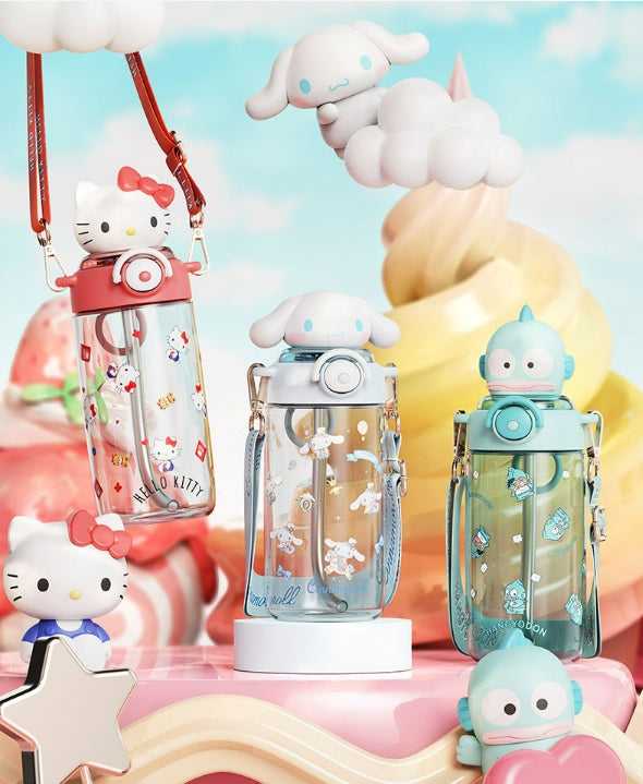 Sanrio Water Bottle with Shoulder Strap (650ml)