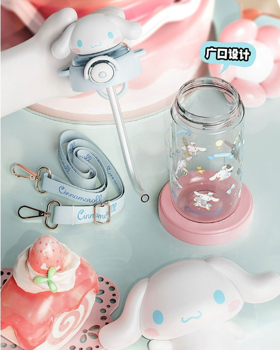 Sanrio Water Bottle with Shoulder Strap (650ml)