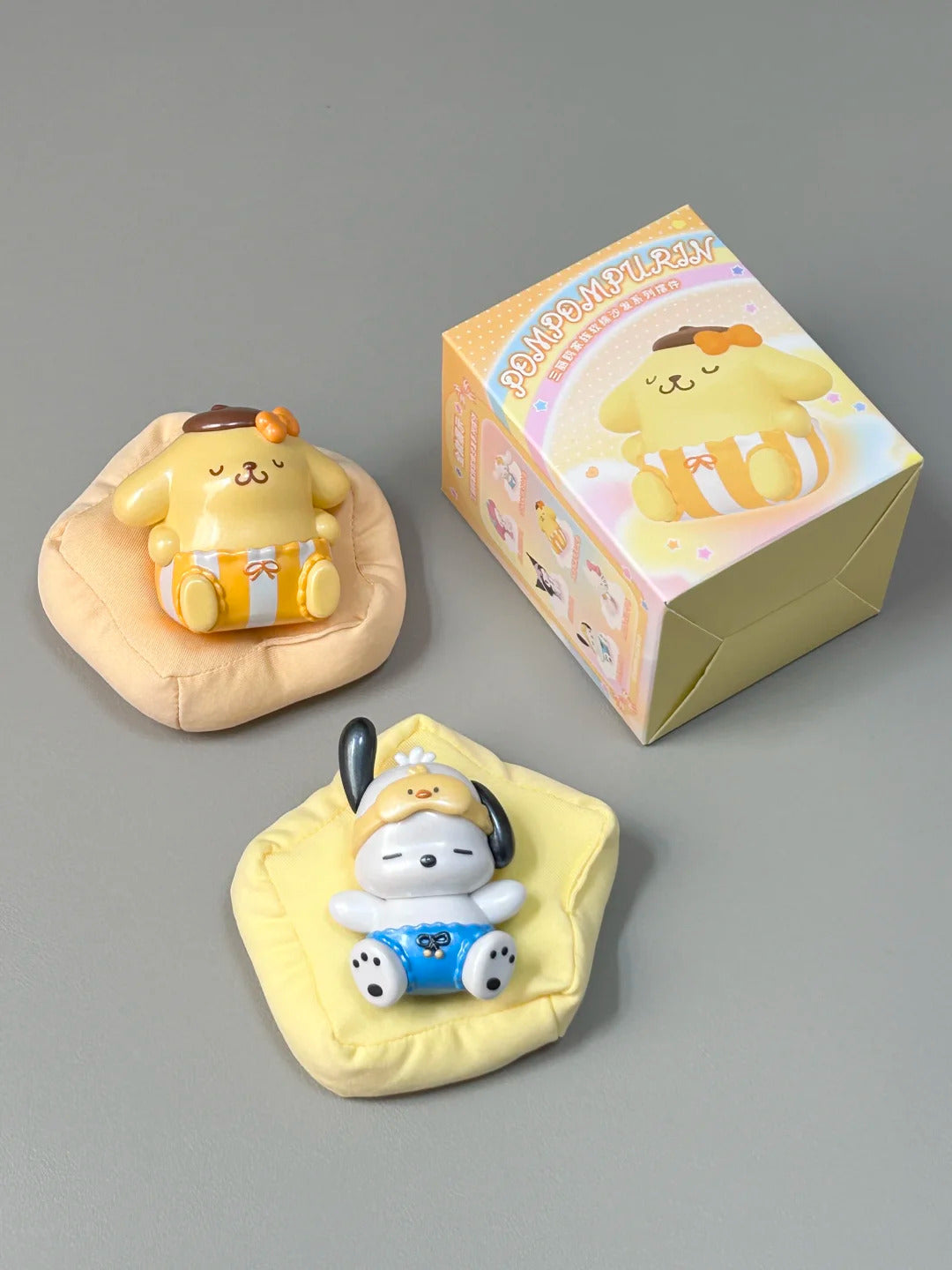 Sanrio Sitting on the sofa ornaments
