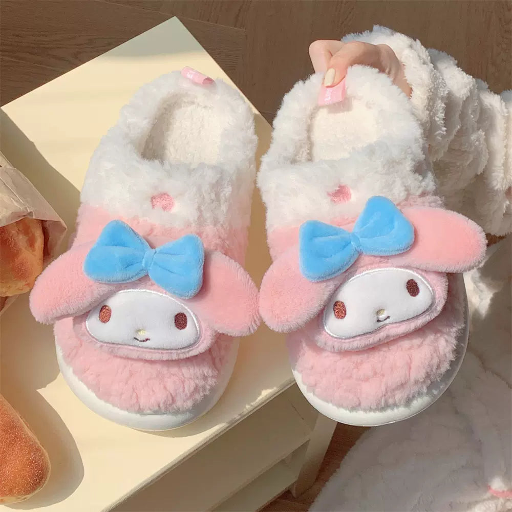 Zapatillas de estar por casa con pantuflas peludas de felpa Sanrio