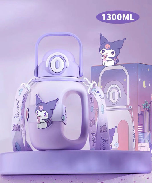 Botella de agua Sanrio (1300 ml)
