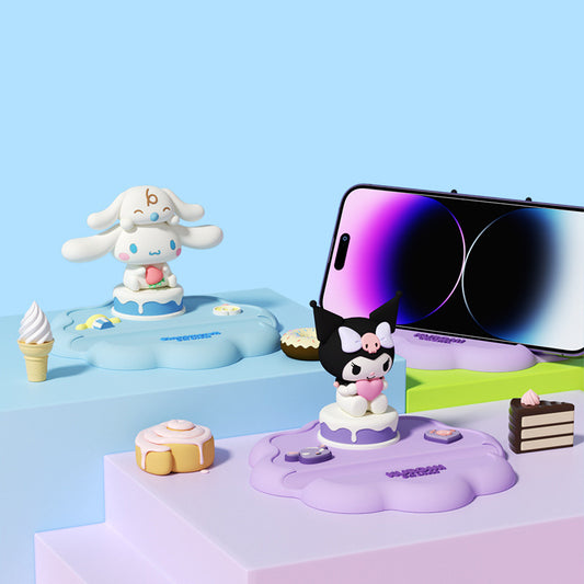 Kuromi and Cinnamoroll cake phone holder
