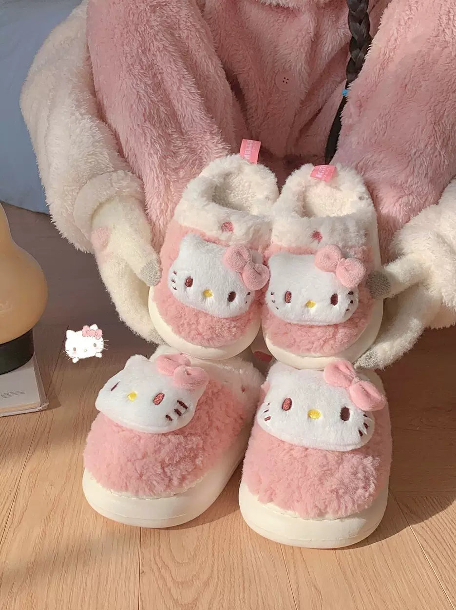 Zapatillas de estar por casa con pantuflas peludas de felpa Sanrio