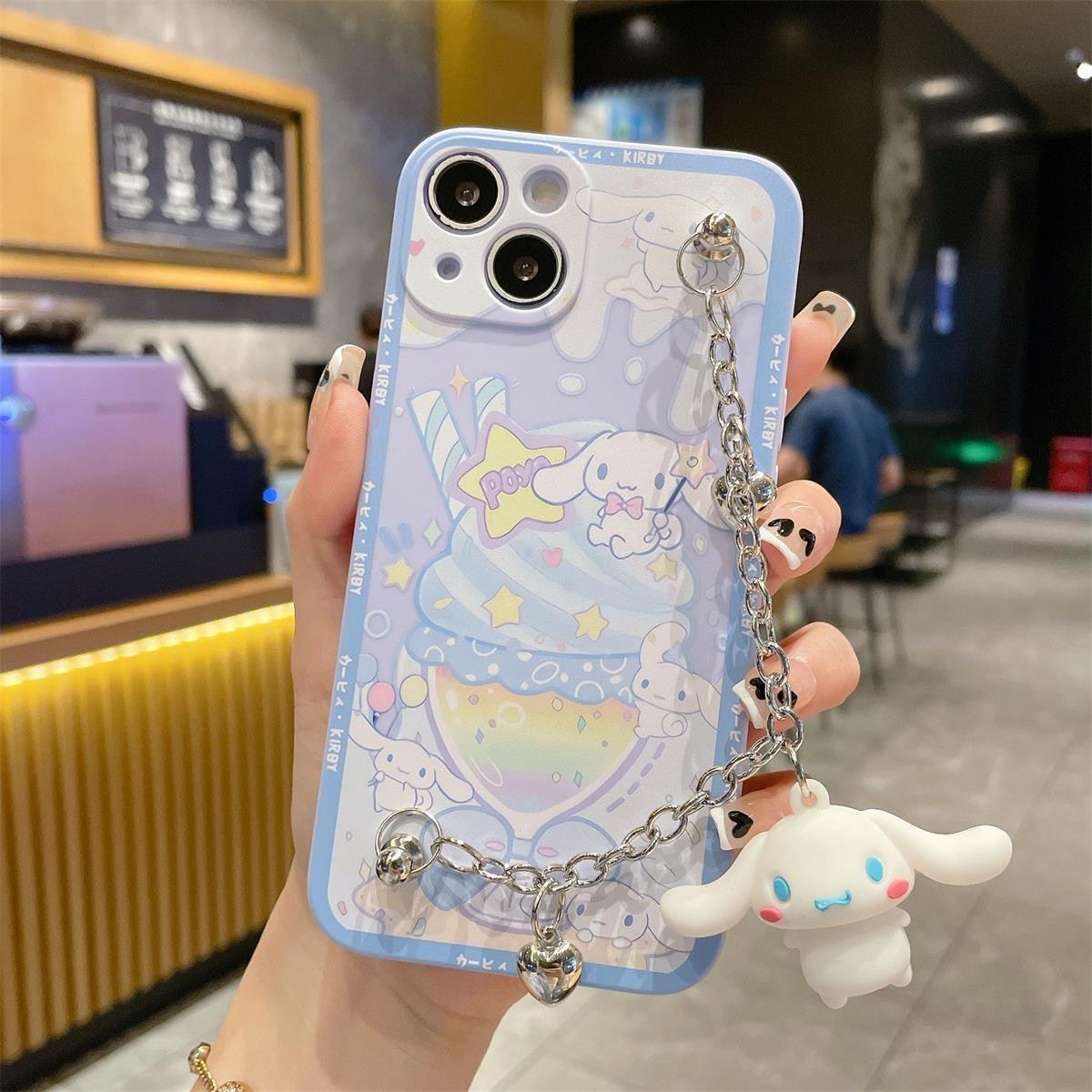 Funda para teléfono Sanrio con dije