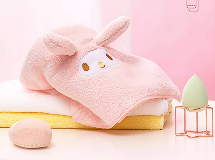 Sanrio Towel / Bath Towel