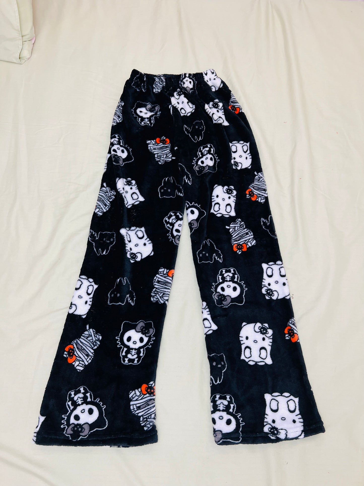 Hellokitty Halloween Fuzzy Pants