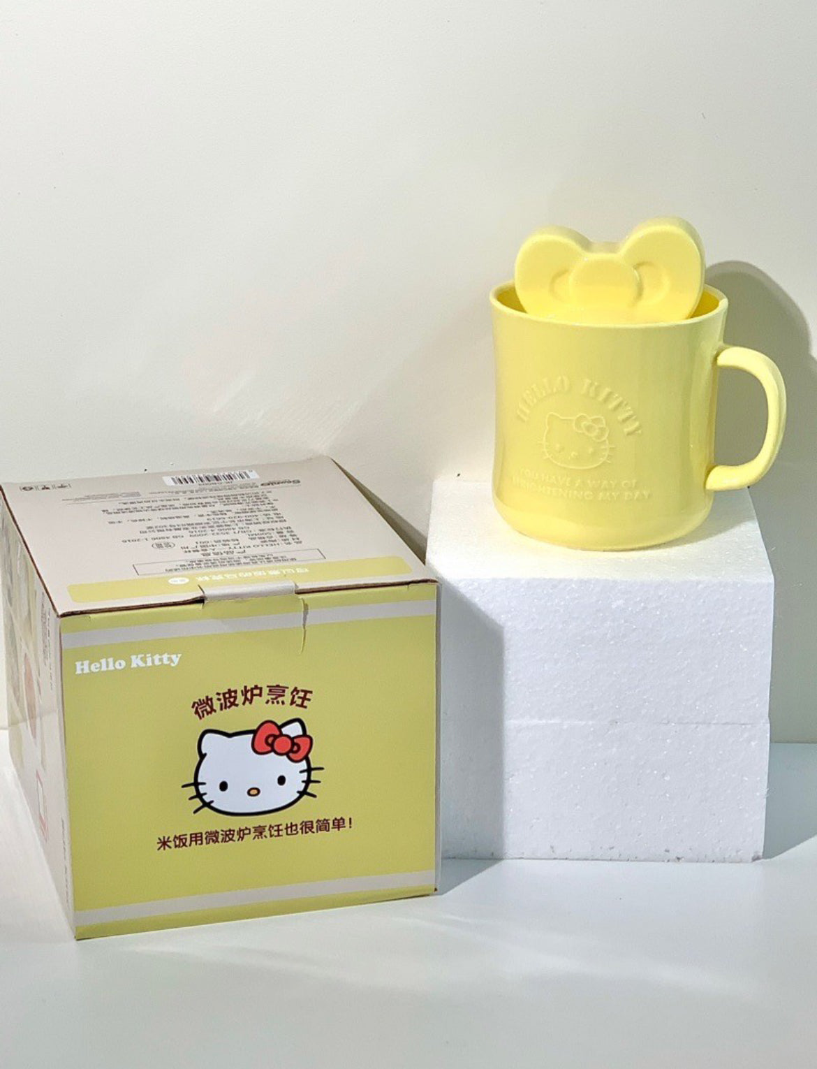 Hello kitty Cup lid with bow Mug 500ml