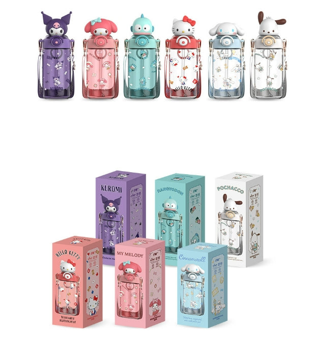 Sanrio Water Bottle with Shoulder Strap （650ml）