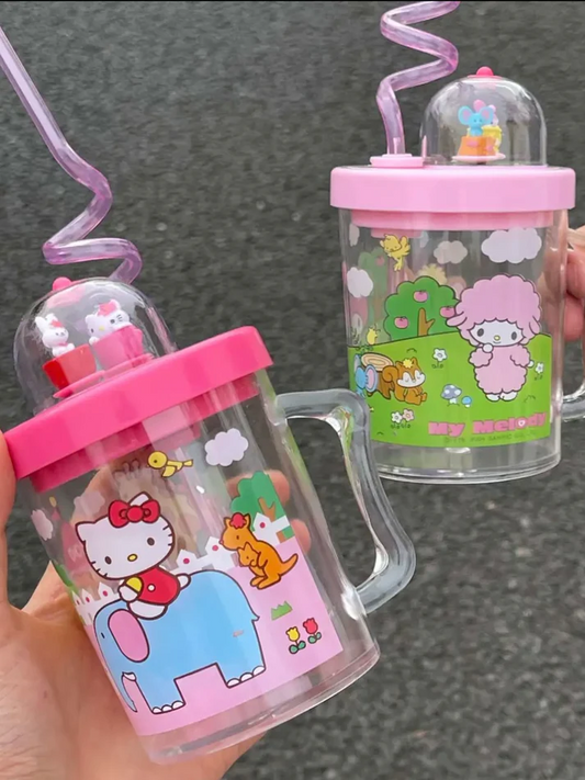 Hello Kitty / My melody Sanrio Top Swivel Cups Plastic With Lids & Straws
