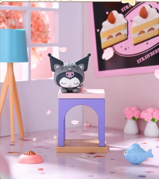 Sanrio Cat House Climbing Frame Blind Gashapon  Toy