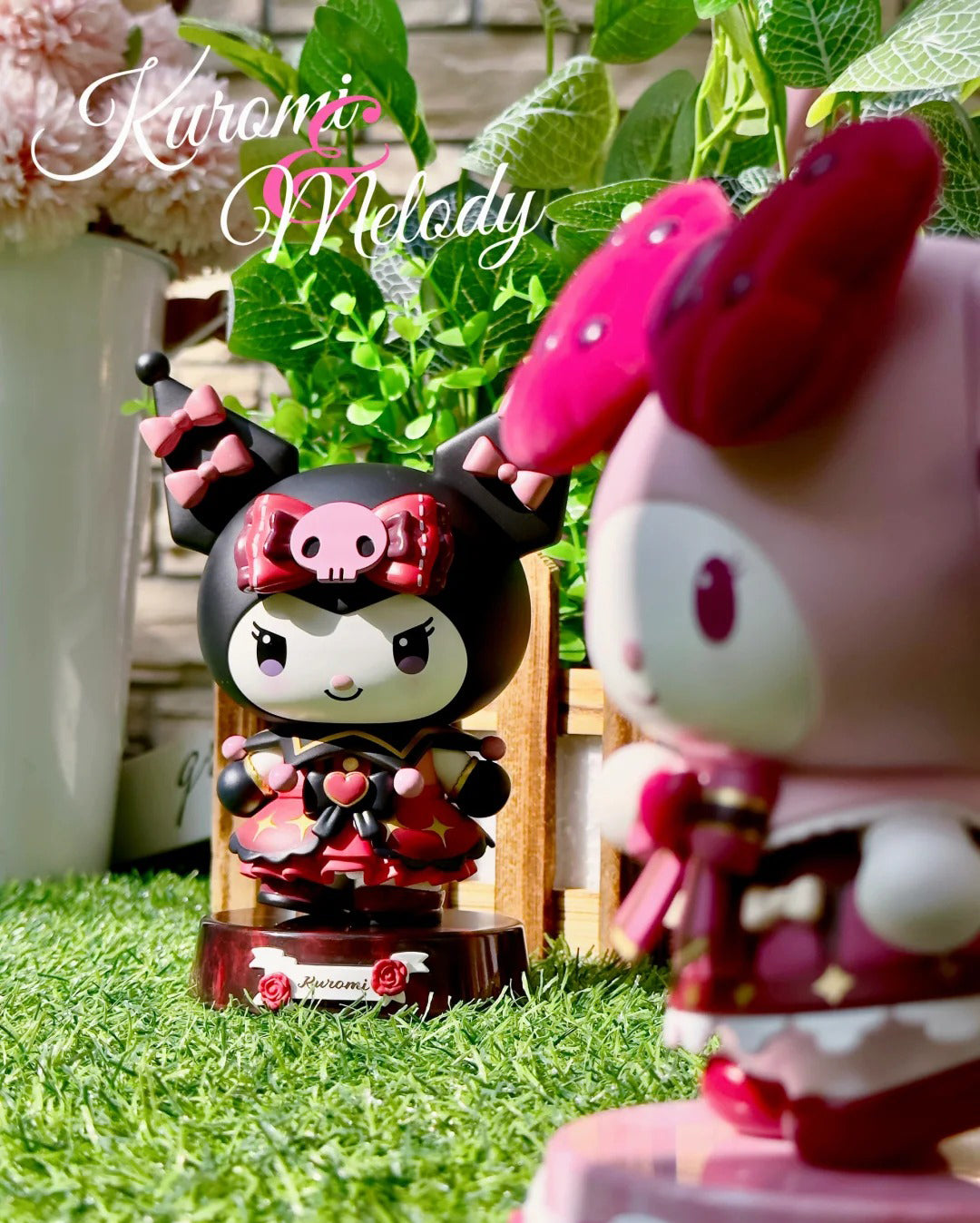 My Melody and Kuromi Dancer Figure