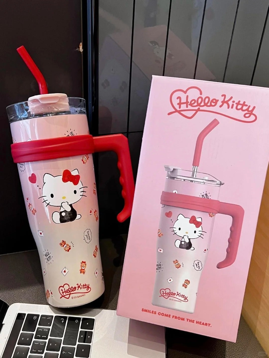 Sanrio Character Vacuum Cup  with Straw Handle 1200ml