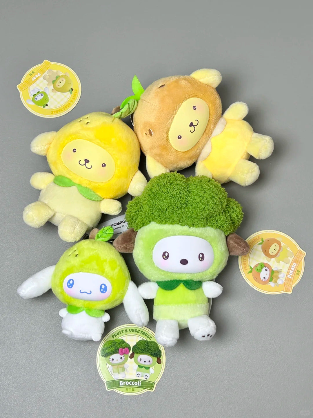 Sanrio Fruit Vegetable Series Mini Vinyl Keychain Pendant Blind
