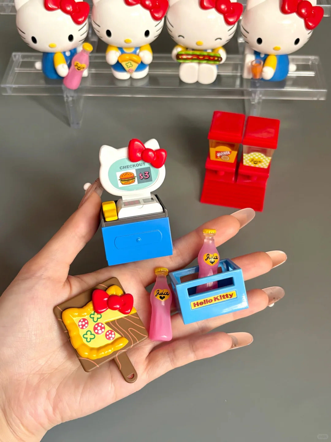 Hello Kitty Retro Restaurant Series Blind Box