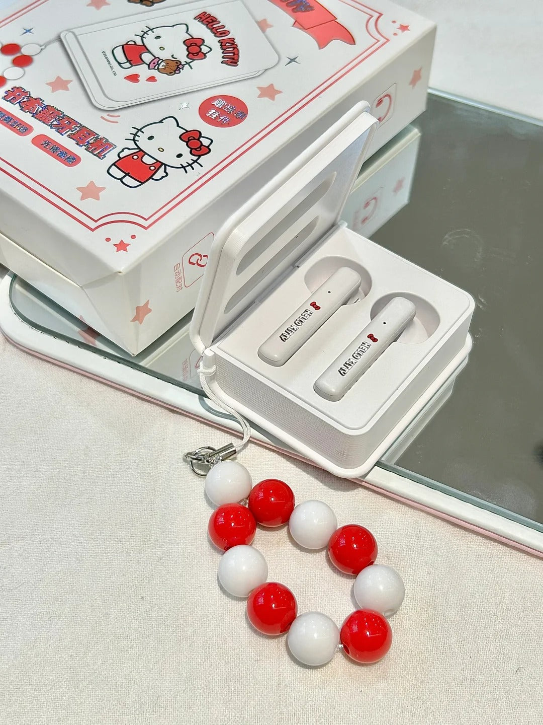 Sanrio Book Bluetooth Earphone