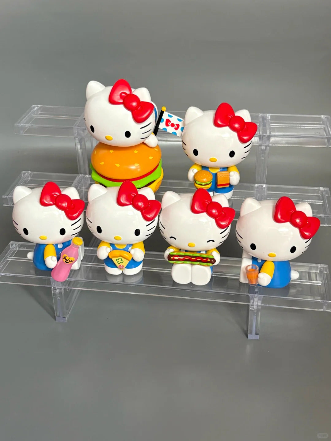 Hello Kitty Retro Restaurant Series Blind Box
