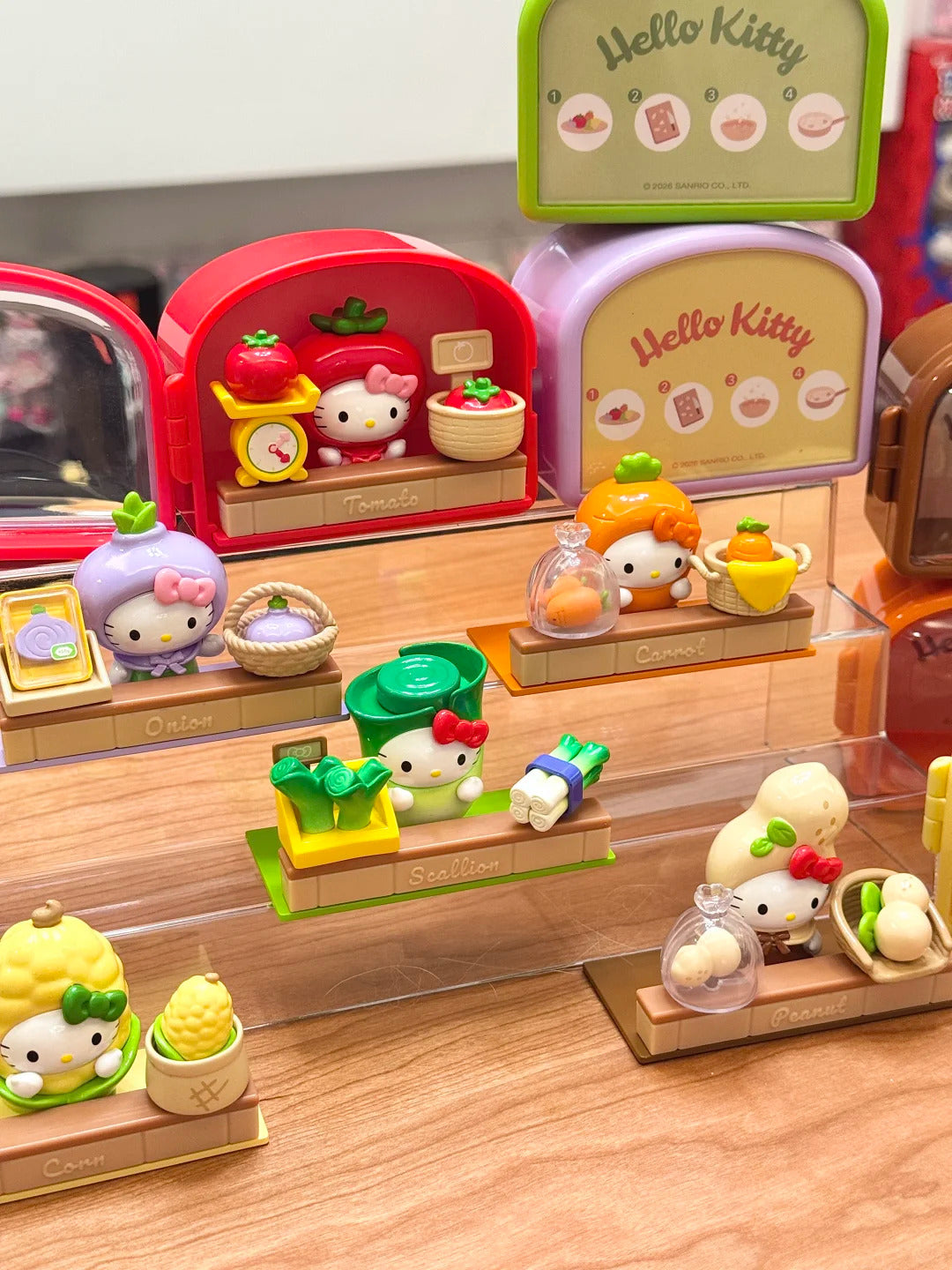 Hello Kitty Fresh Veggie Shop Series Mini Box