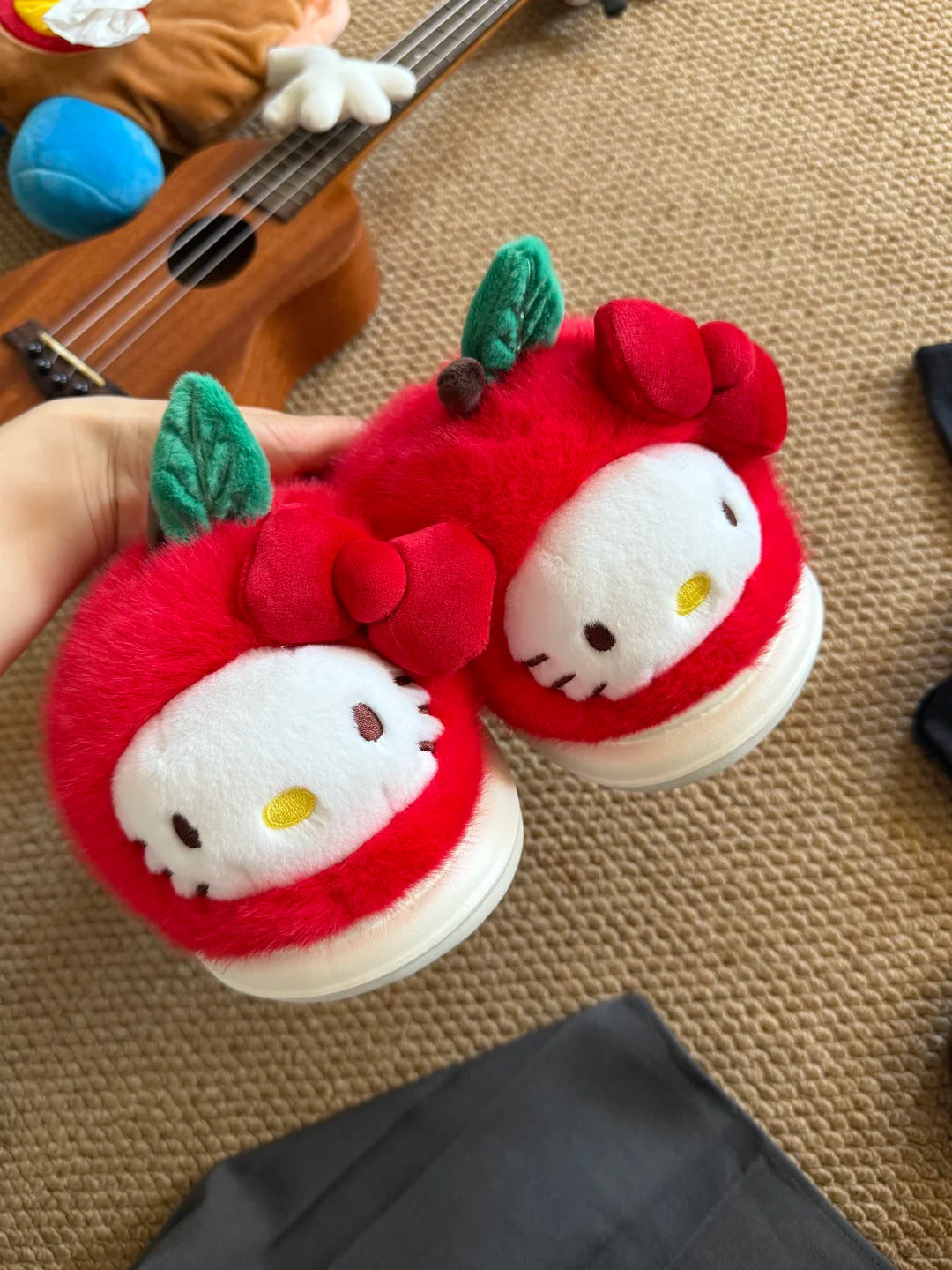 Hello Kitty Apple Home Slippers Fluffy Shoes Indoor Slippers