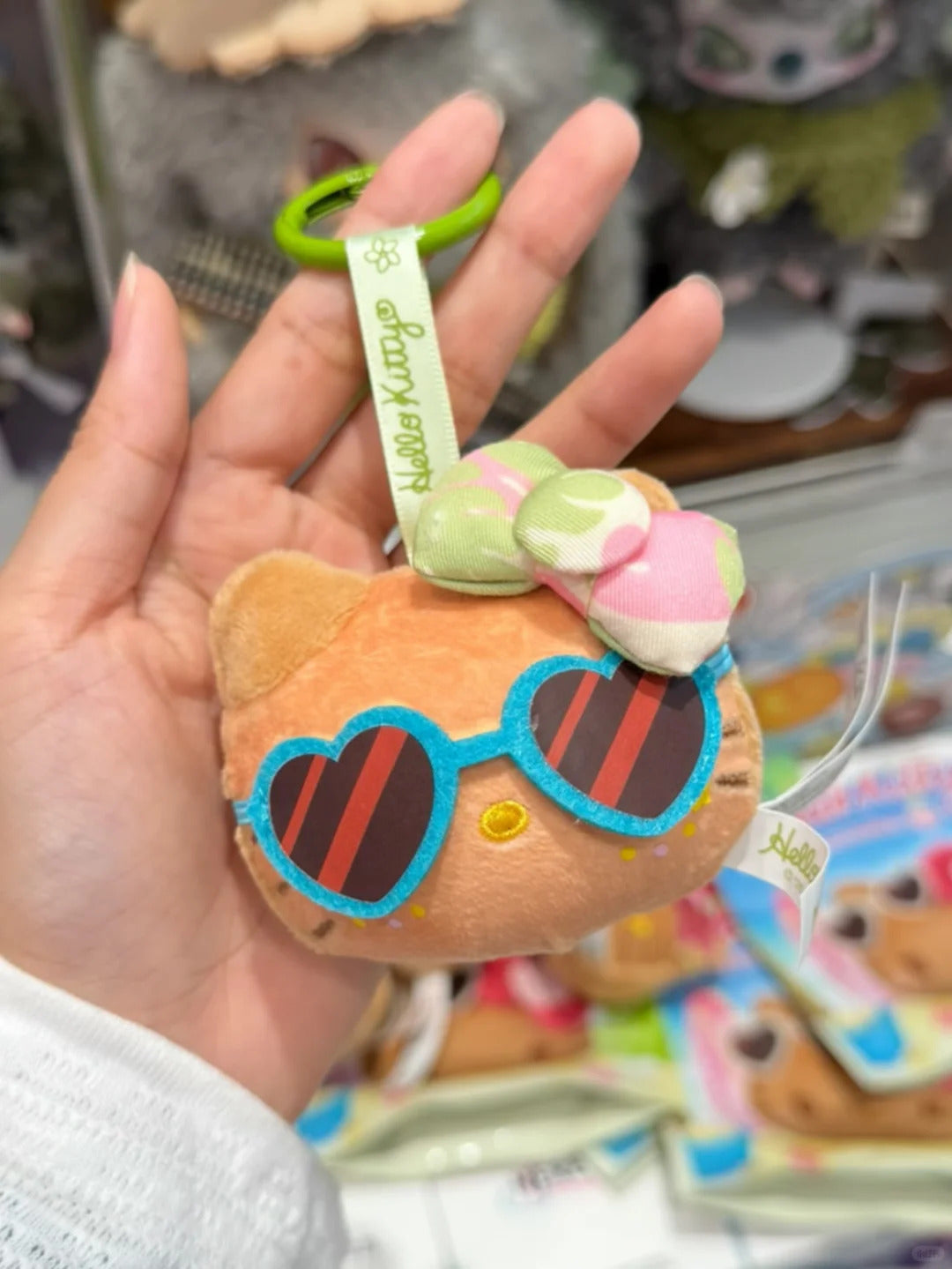 Hello Kitty Let's Go to the Beach Series Plush Squeezable Toys Blind Bag